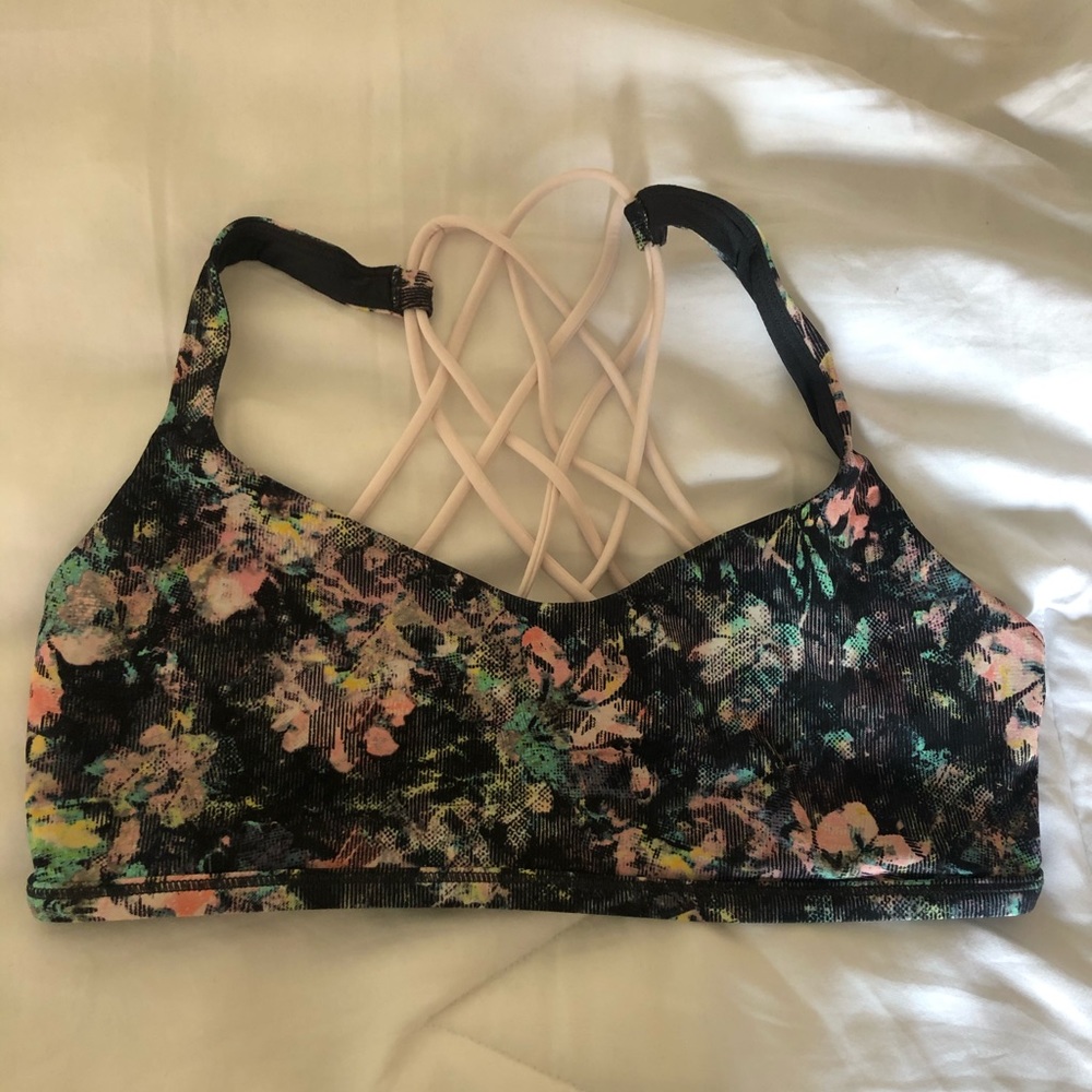 Lululemon Free To Be Bra Wild - Light Support